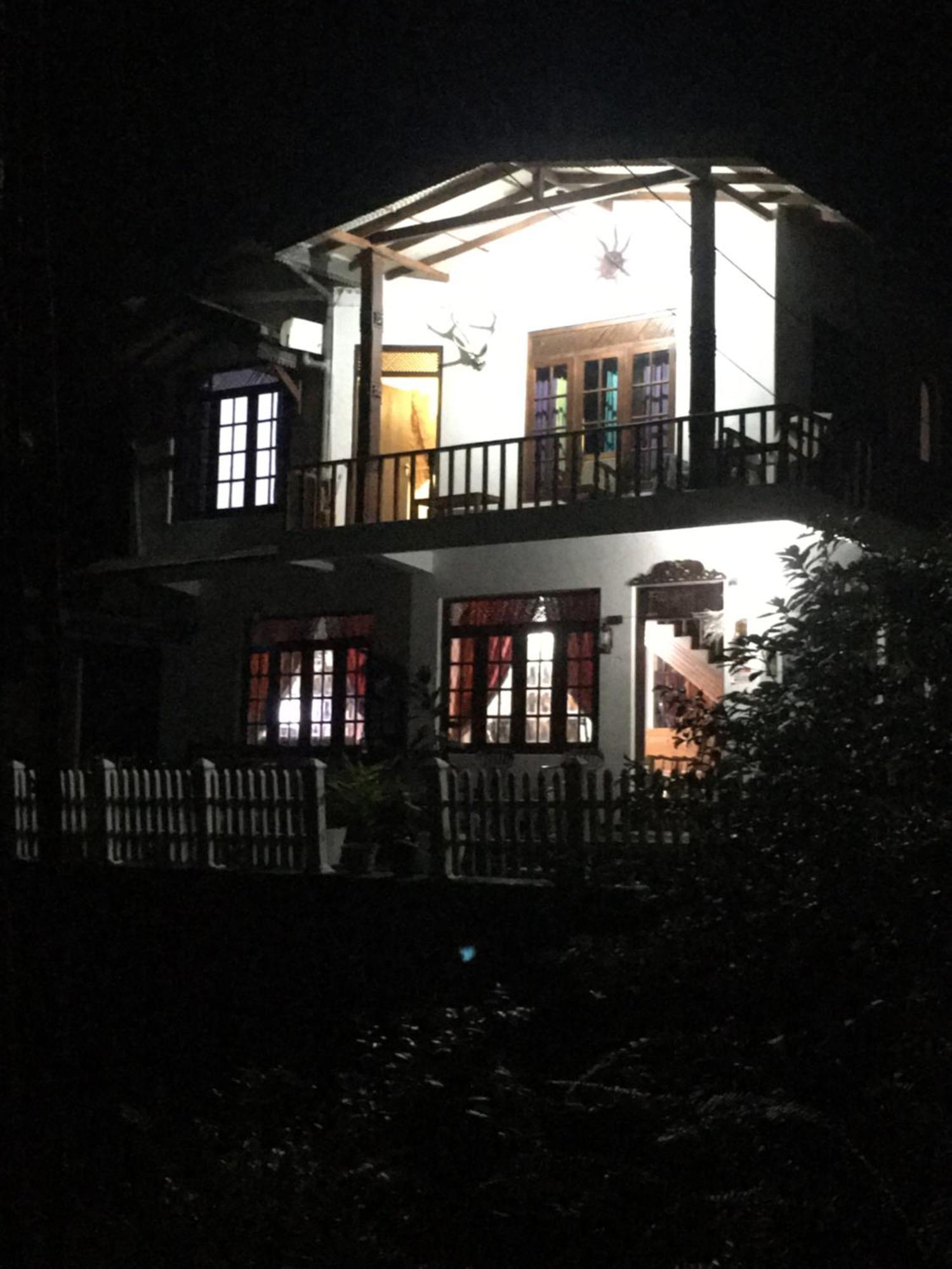 Villa25 Homestay Free Pick Up From The Centre 康提 外观 照片